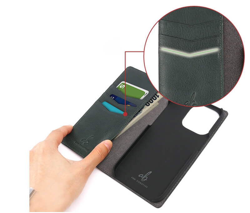 V字式のカードポケット