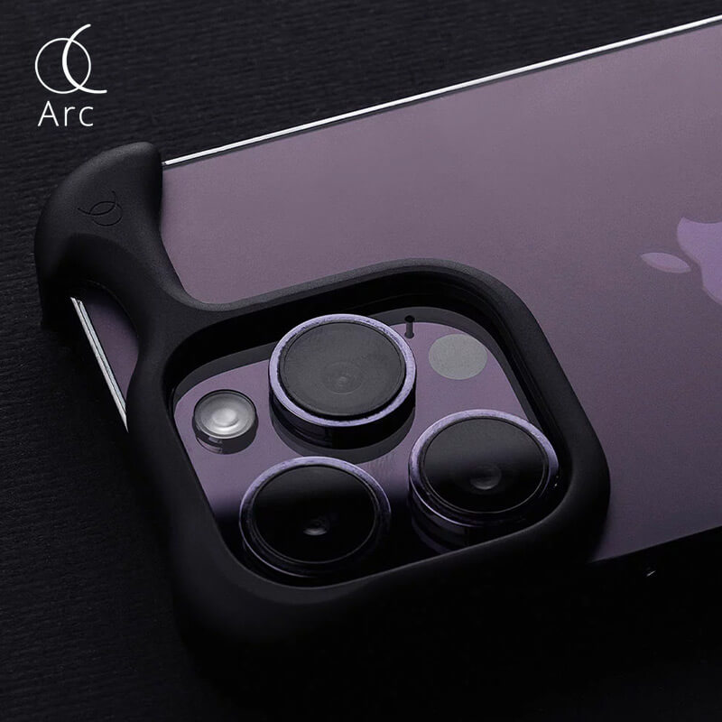 バンパー型iPhone 14Pro / 14ProMax ケース