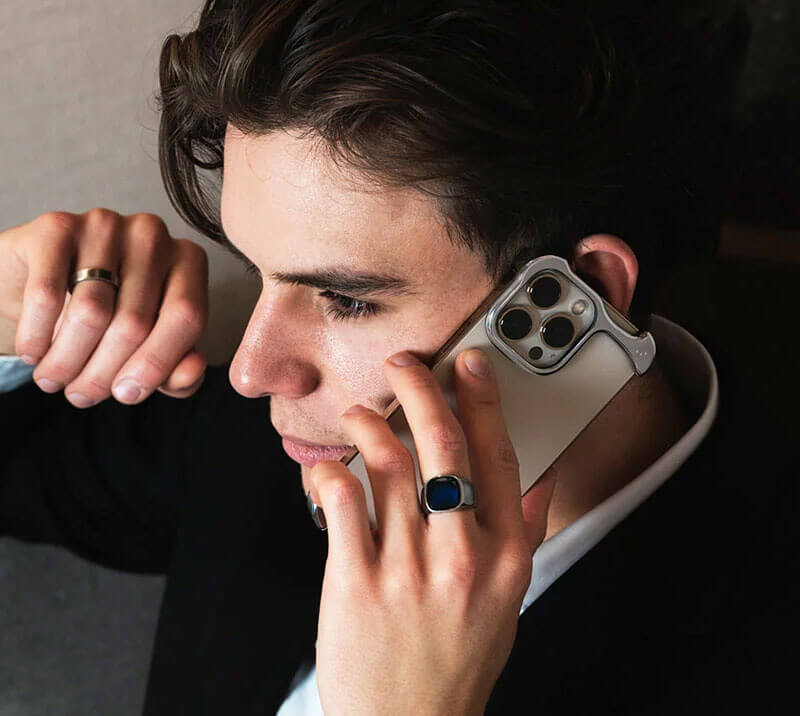 アルミバンパーケース