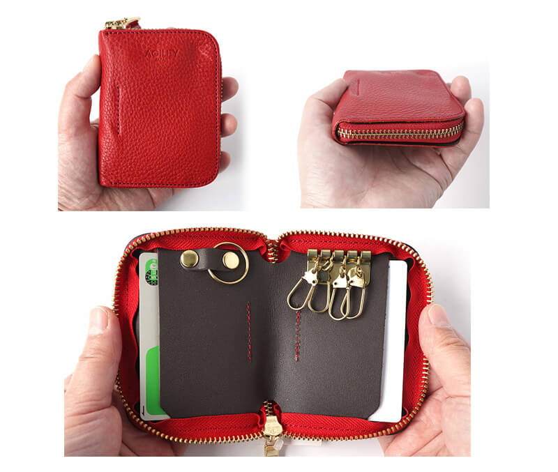 手のひらサイズのシンプルなキーケース。