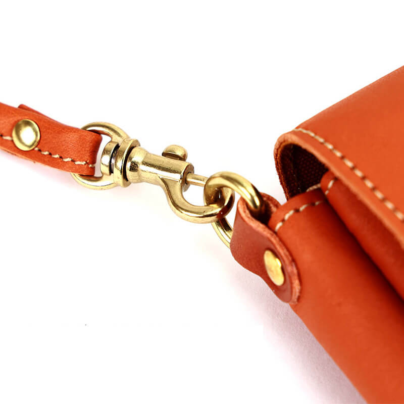 ショルダーベルトは、ナスカンで着脱が可能。