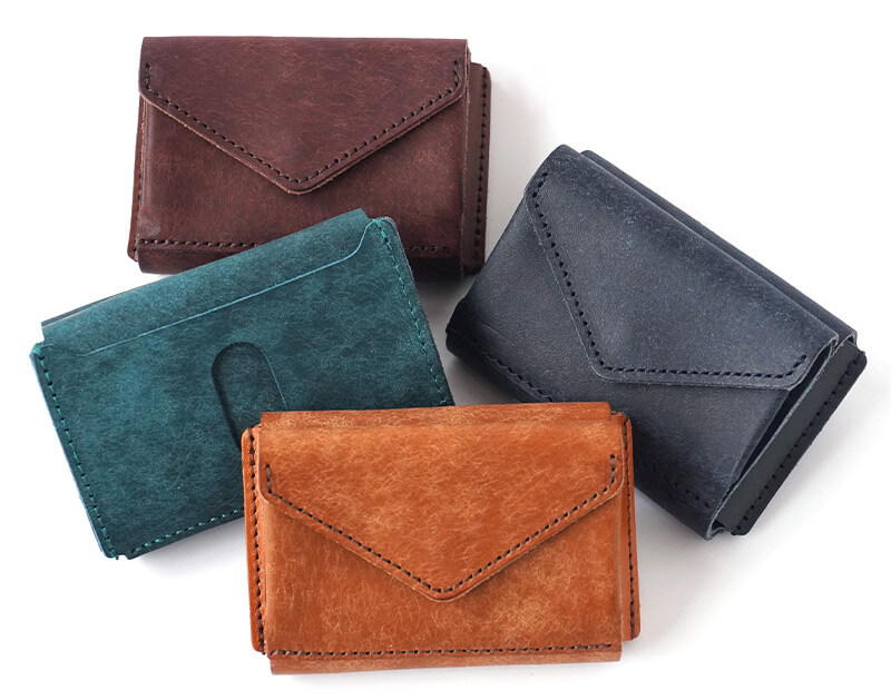 メールのアイコンのようなフォルムが可愛らしい、極小ミニ財布。