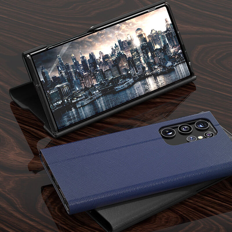 アラリーのボンネットスタンド手帳型ケースにはスタンド機能がついています。