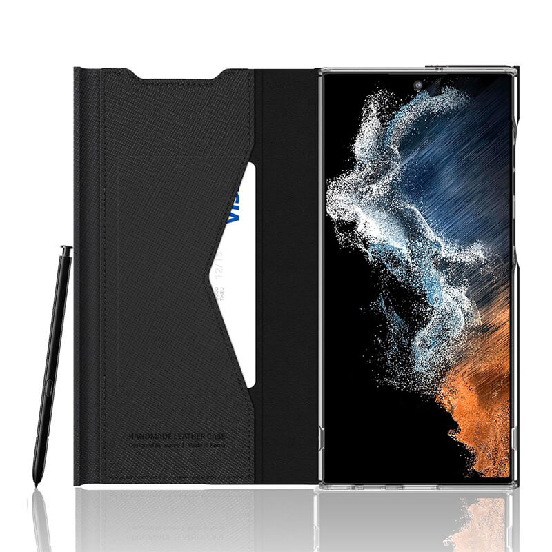 アラリーのボンネットスタンド手帳型ケースには、便利なカード収納があります。