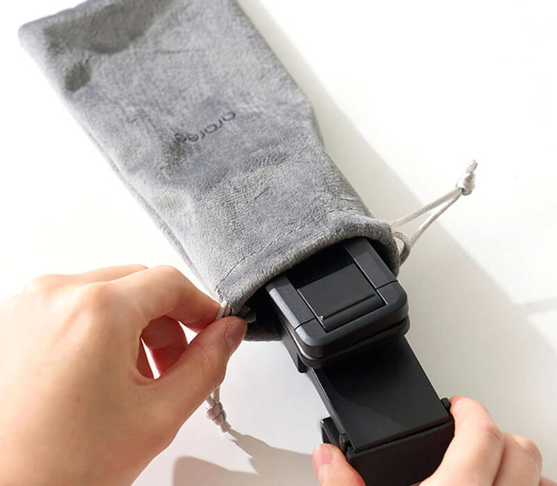 便利な収納ポーチ付属