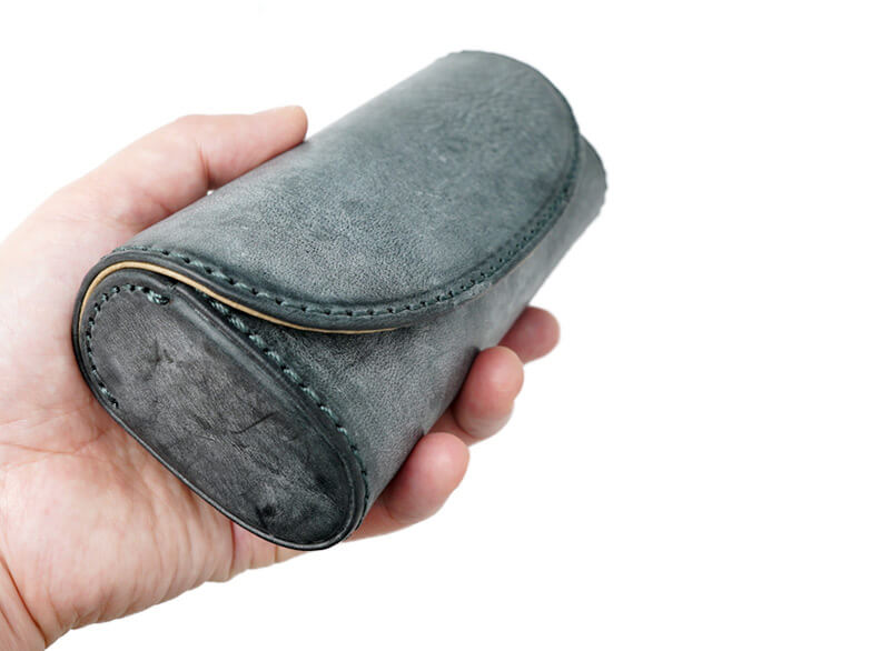 頑丈な作りが大切なメガネをしっかり保護