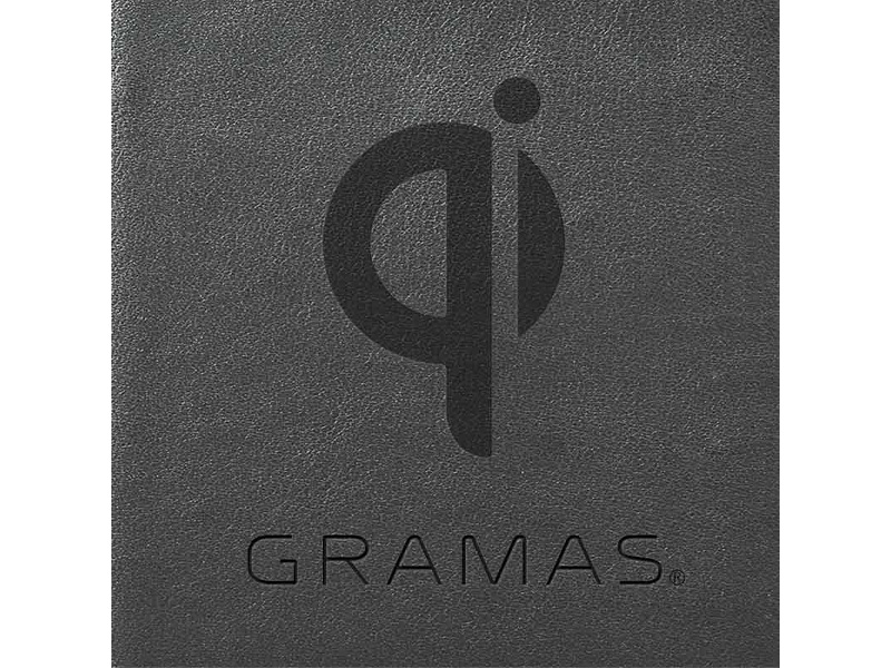 Qi(無接点充電)対応