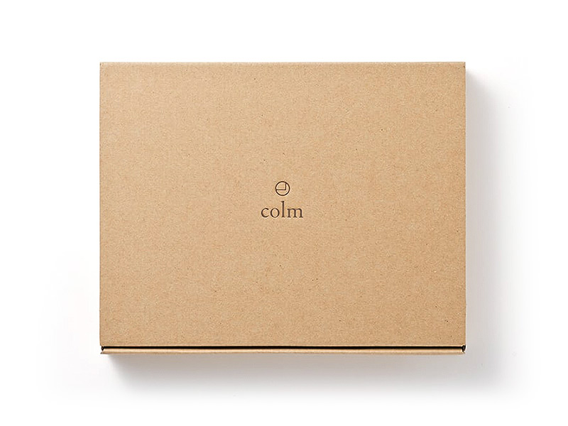 colmのレザートレーLサイズは専用BOXに入れてお届けします