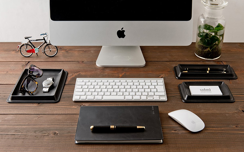 colm Leather Tray シリーズについて