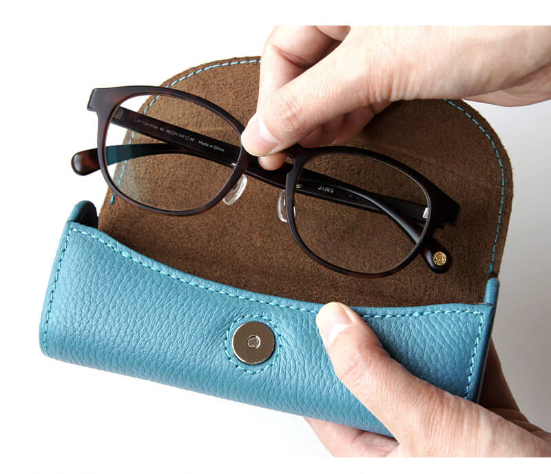 普段使いにぴったりなメガネケース