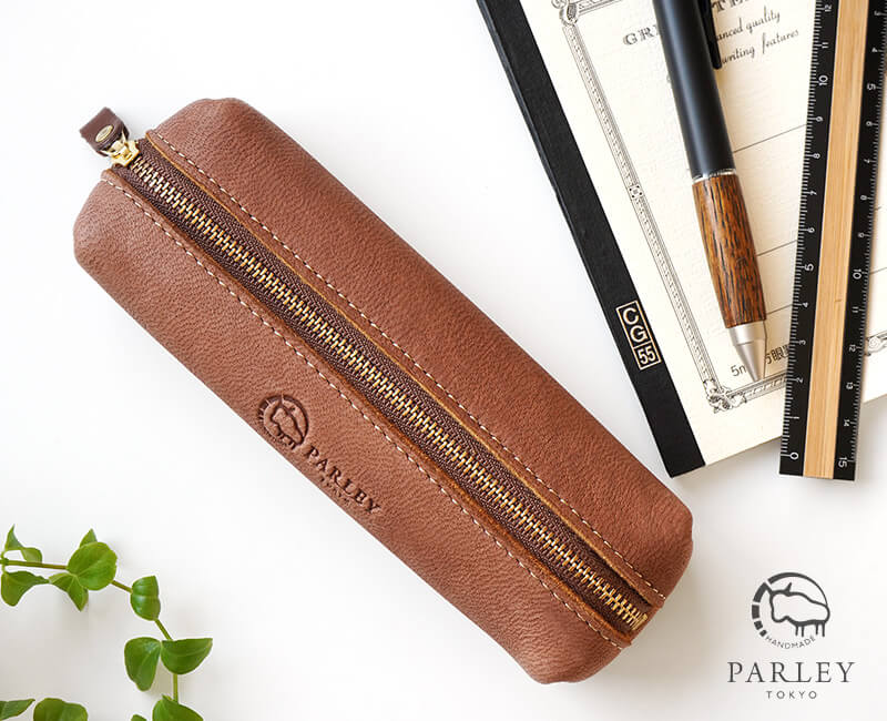 フィンランド産エルクレザーペンケース