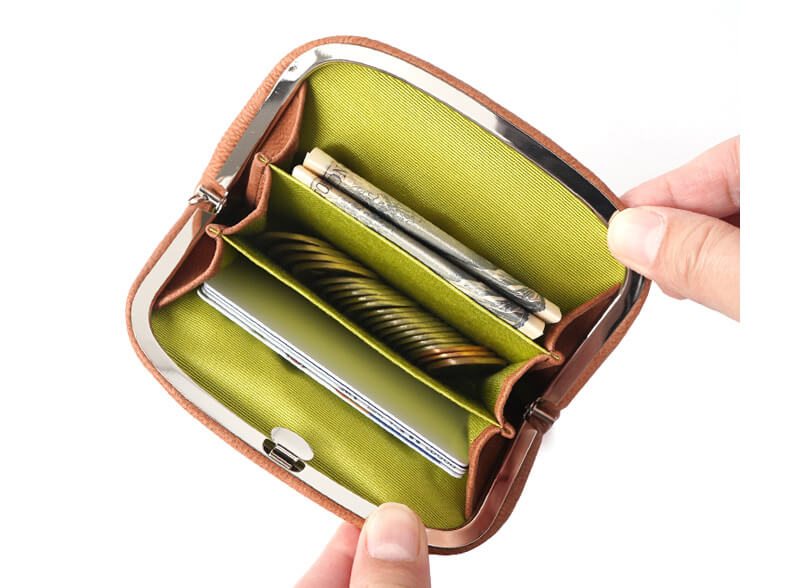 パッと開いて、すぐ取り出せる