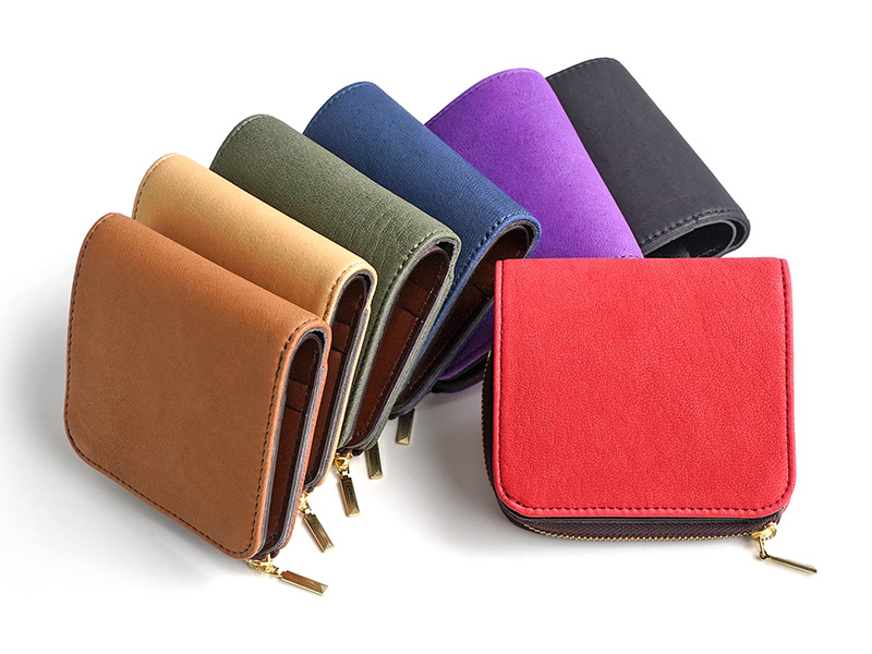 エルクレザーを使用した二つ折り財布