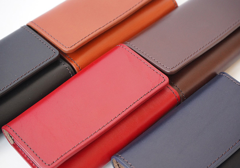 ベジタブルタンニングならではのエイジング（経年変化）を存分に楽しんでいただける逸品です。