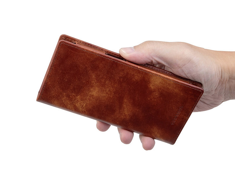 『G-FOLIO ミュージアムカーフレザー フォリオケース』はマグネットフラップ機能付き