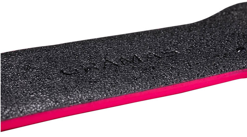 裏地は耐汗素材使用