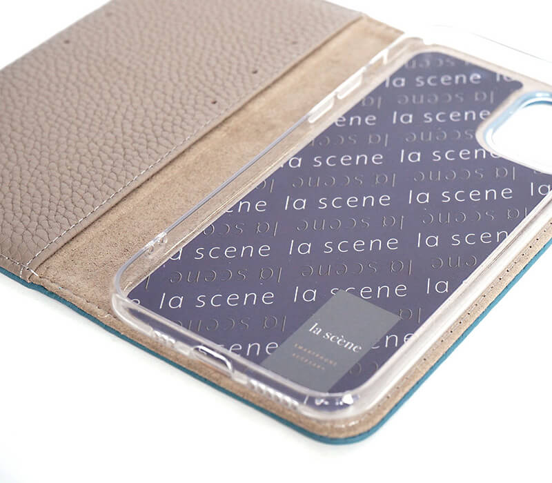 着脱しやすいTPUケース