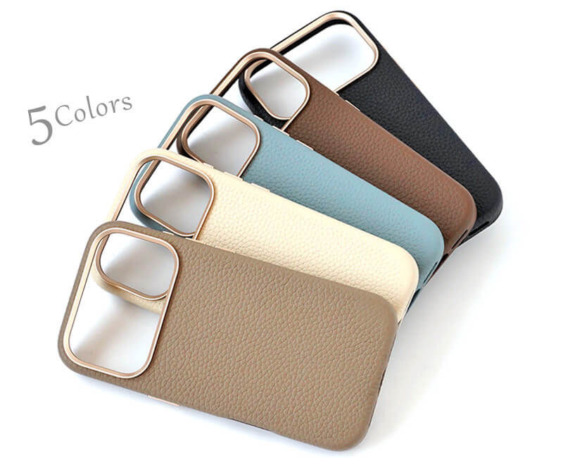 上品で柔らかな風合いのレザーケース