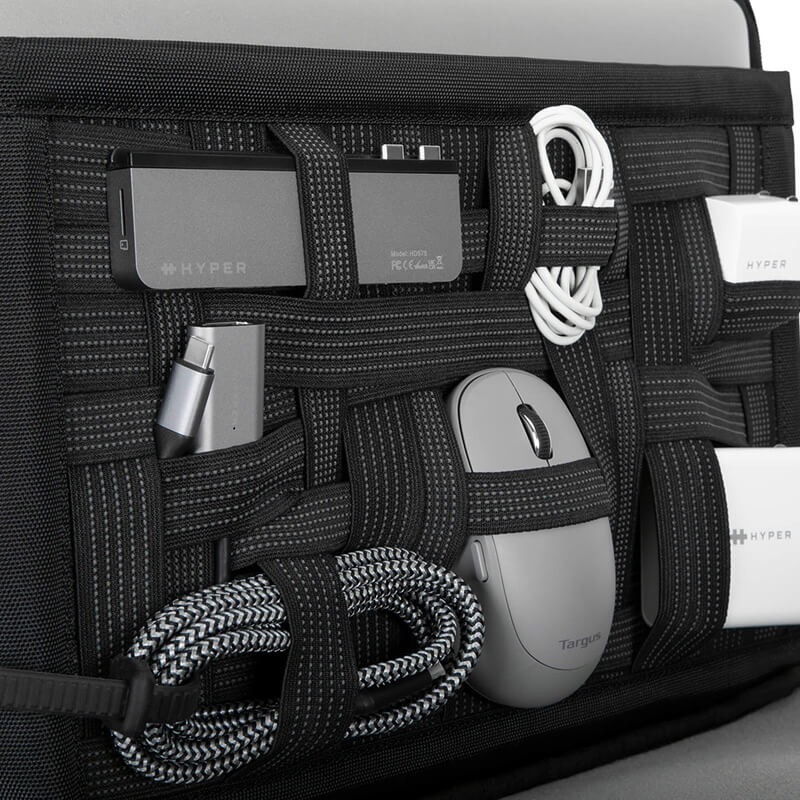 特殊設計のゴムパネル