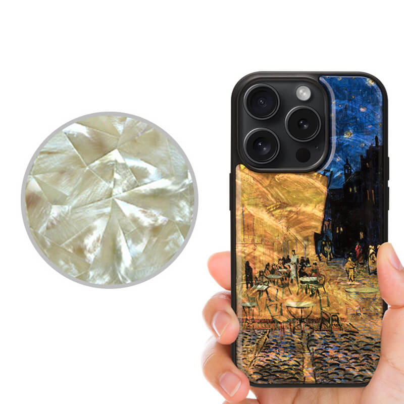 パールのきらめきが美しい天然貝ケース