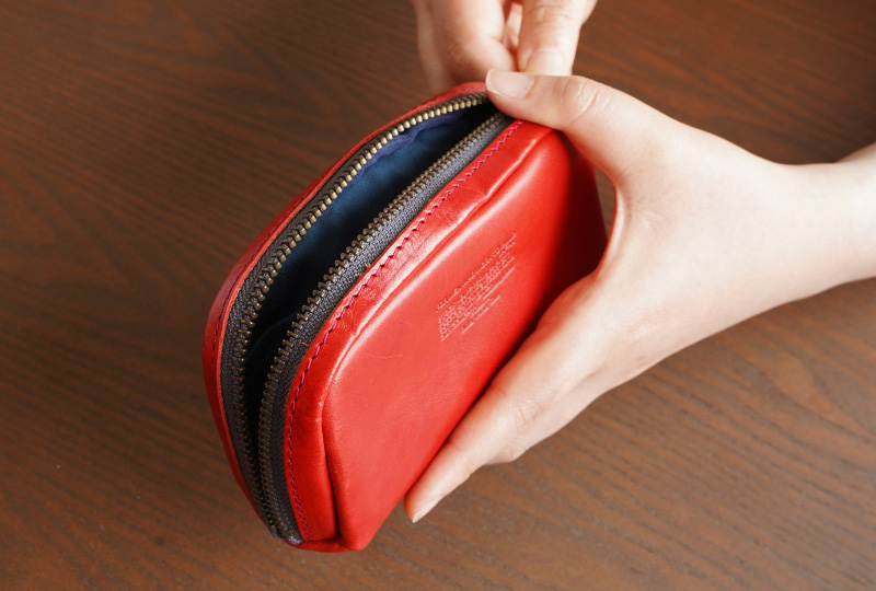 牛革マルチポーチ