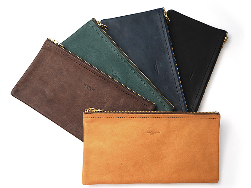 しっとりと柔らかい馬革を使用しています