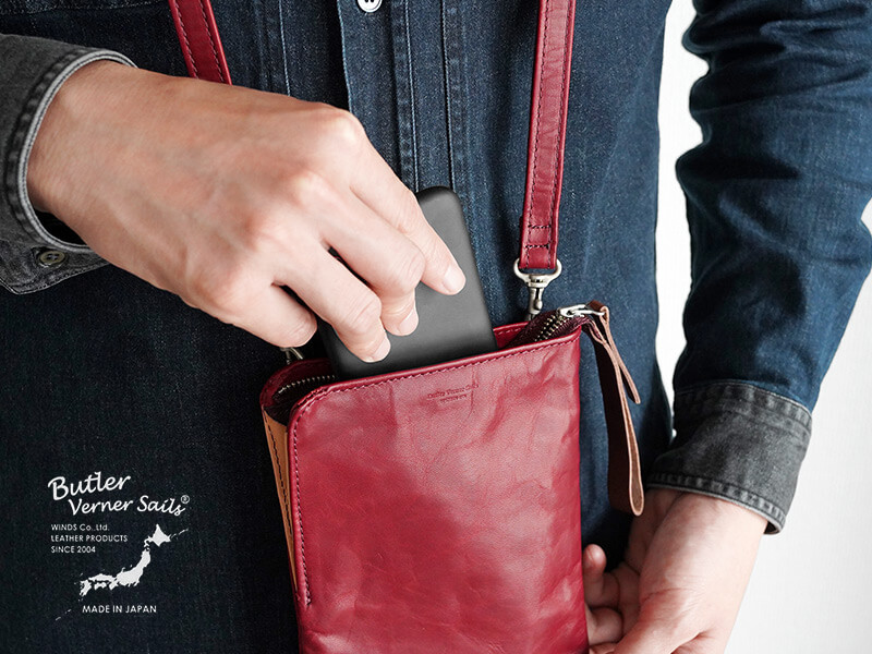 サコッシュ 本革