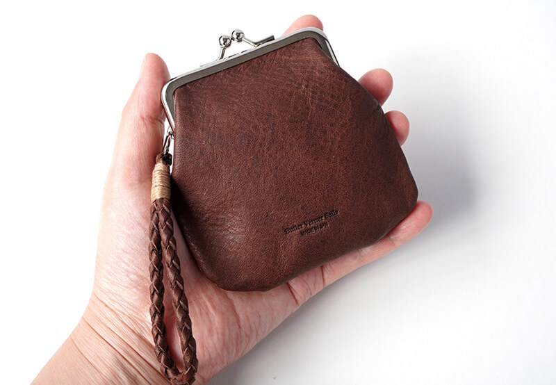 片手に収まるちょうど良いサイズ感