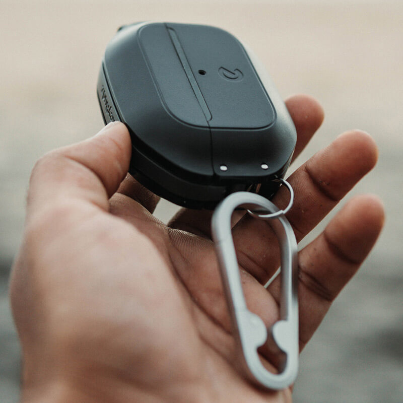 ハイブリッドケース