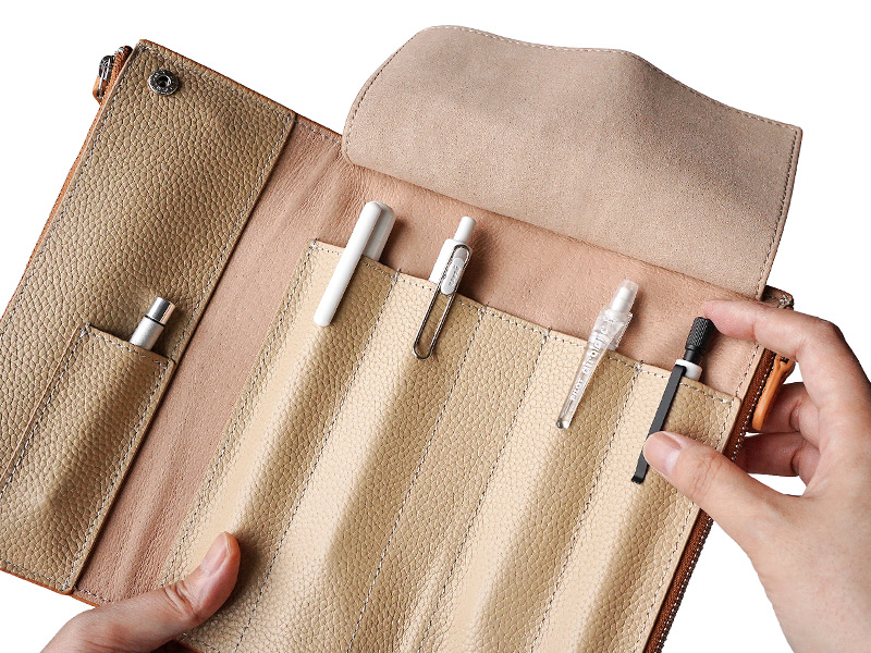 4本-5本差しの革ペンケース