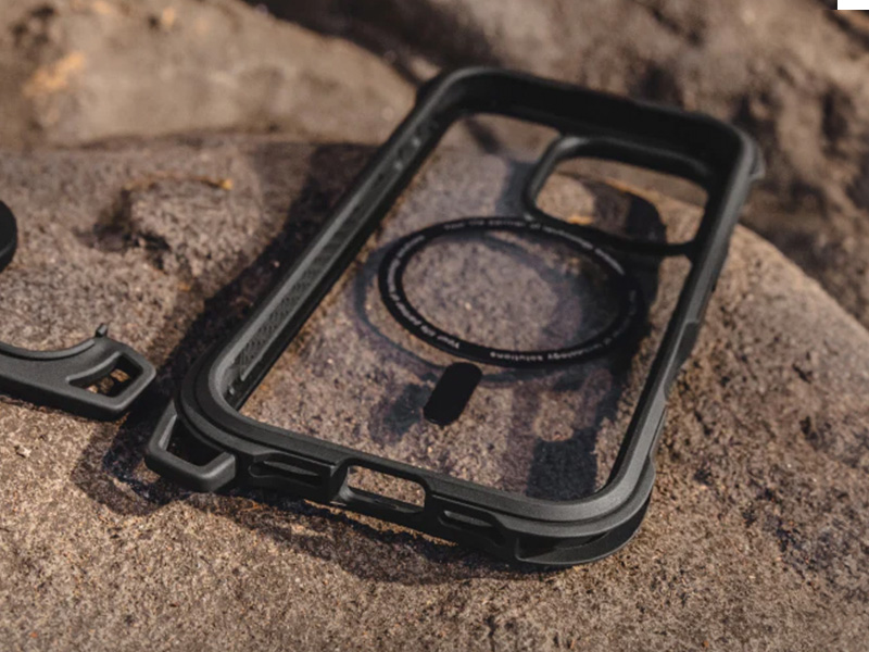 透明度の高いバックパネル