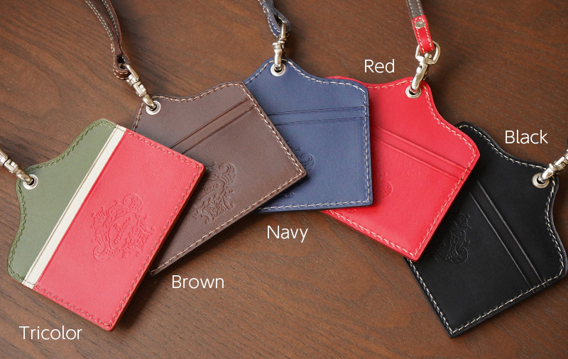 イタリア発のブランドOrobiancoらしい豊かな色彩の5色展開です。