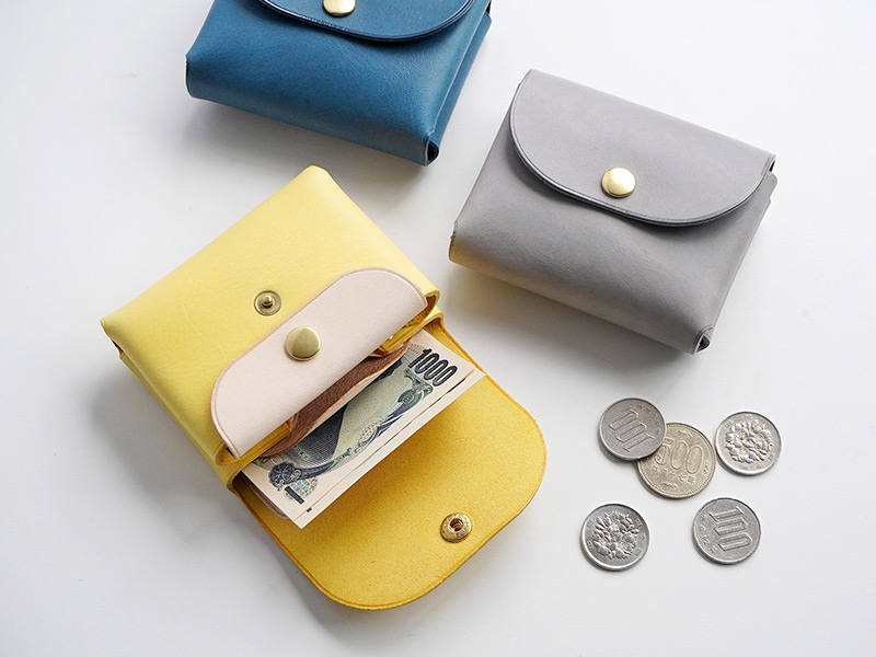 お札を折らずに収納できる財布