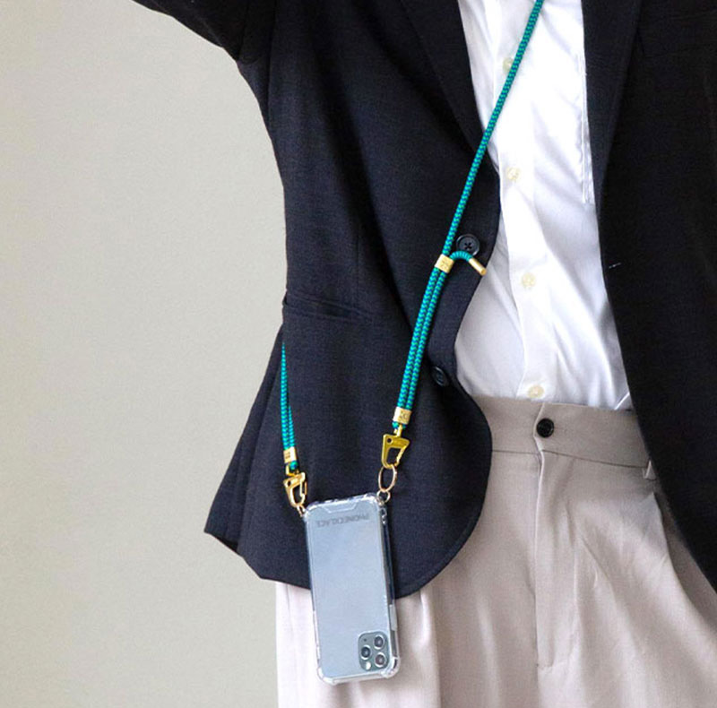 PHONECKLACE「クロスボディストラップ付きクリアケース」