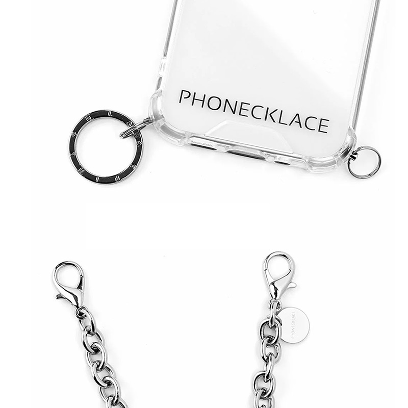 スタイリッシュなロゴ入りチャーム