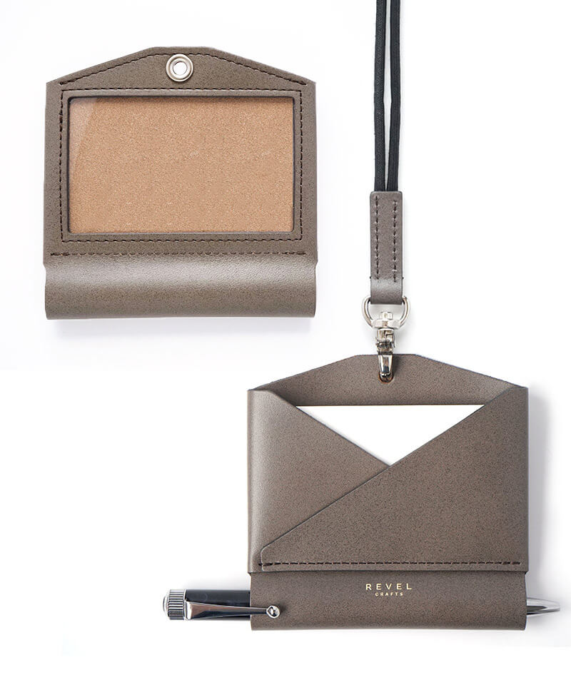 シンプルで機能的なIDカードケース