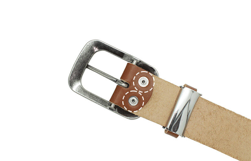 バックル着脱が簡単にできるスナップボタン式。お好みのバックルに付替えが可能です