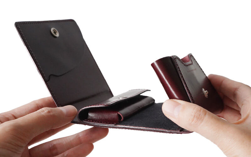 カードポケットが立ち上がる新たな構造