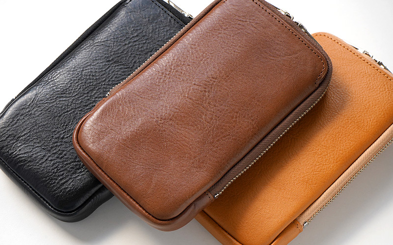 CONCERIA ATHENA社製のレザーを使用。