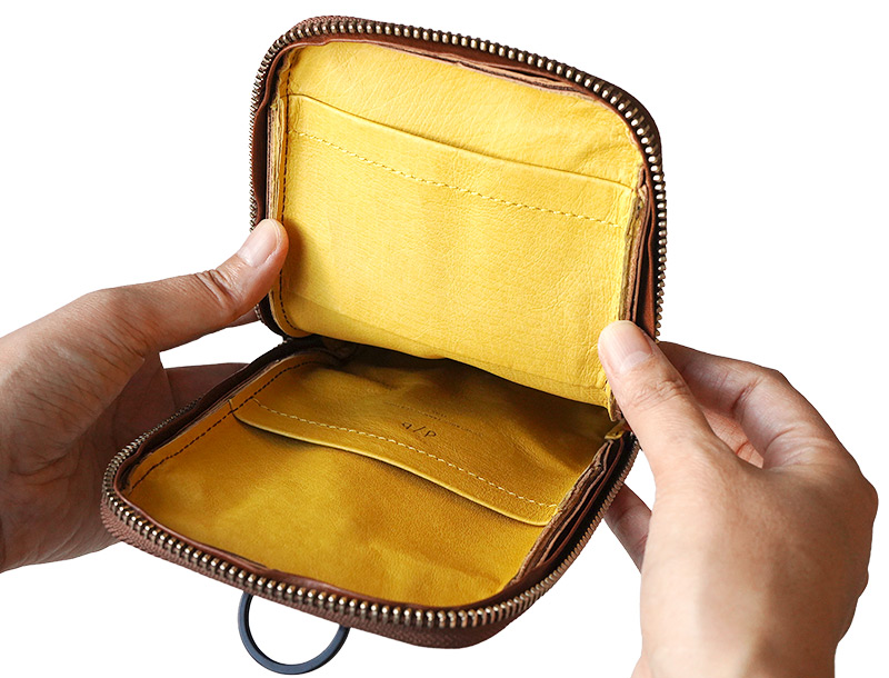 大きく開くファスナー