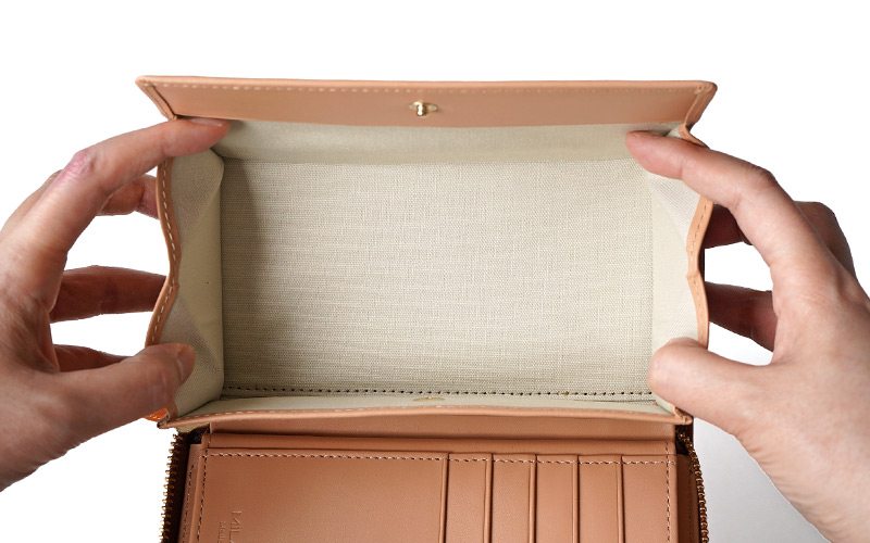 コインケースはボックス型が便利