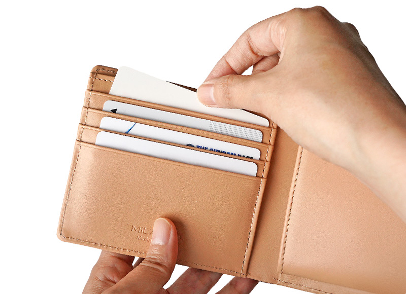 カードの取り出しもスムーズ