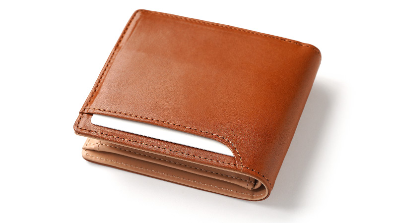 ICカードが入る外側ポケット付き