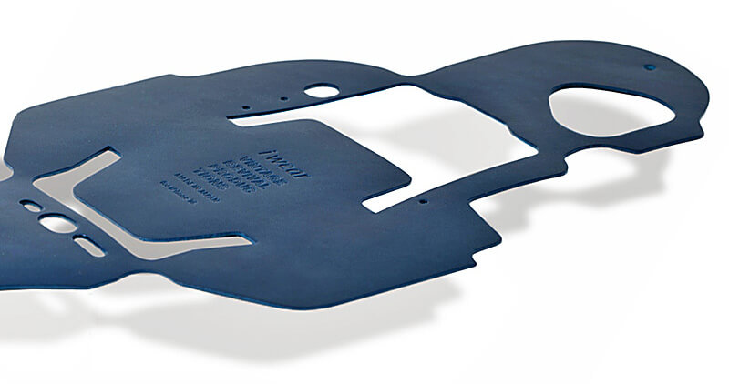 一枚革 × 無縫製という美学