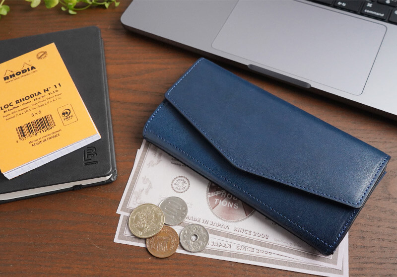 国内最小クラスのコンパクト長財布