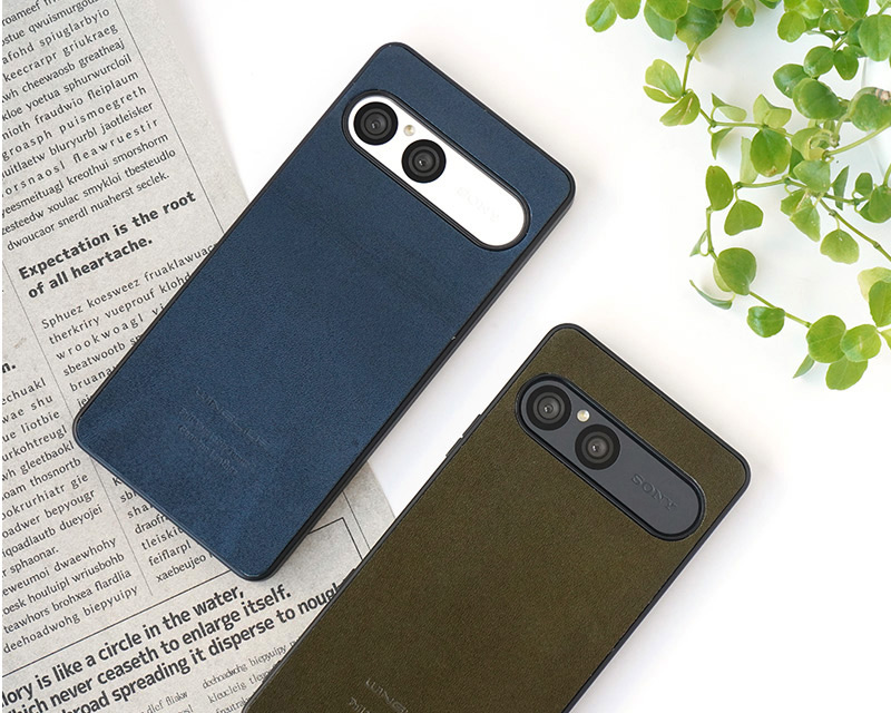 ビジネスシーンにも馴染む落ち着いた色合い