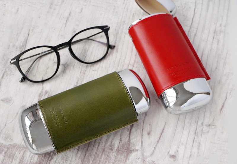 筒形ハードタイプのケース