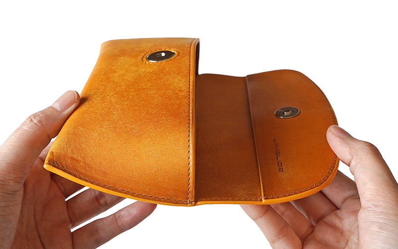 プエブロレザー イエローがおしゃれなメガネケース