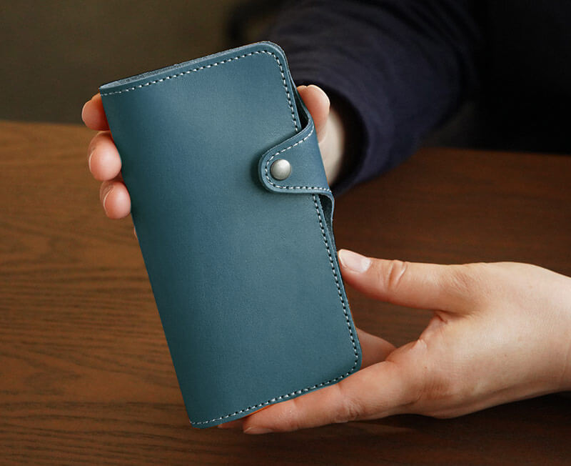 飽きのこない、シンプルなデザイン。普段使うものだからこそ、上質なアイテムを。