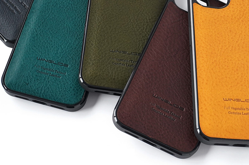 エイジングも楽しめる本革iPhoneケース